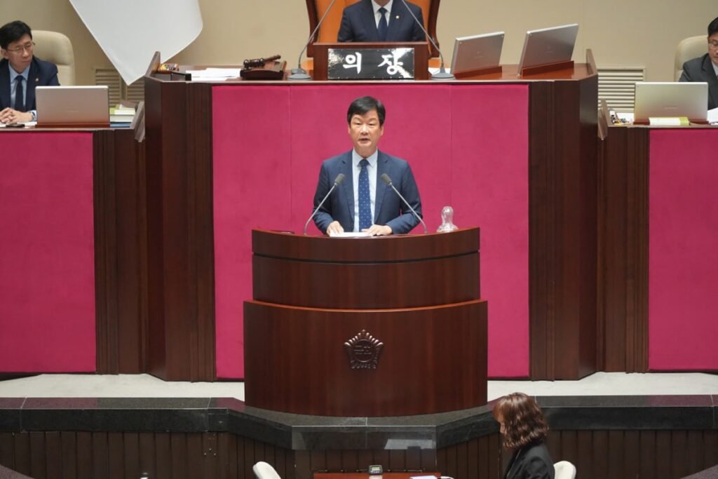 2026년 8월 20일 국회 본회의장에서 법안 제안설명을 하는 박균택 의원